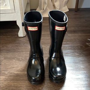 Short Hunter Black Rain Boots Size 5!